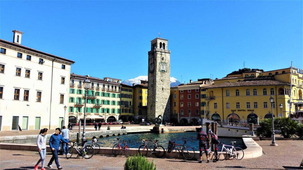 Green Relax Apartment Riva del Garda Exterior photo